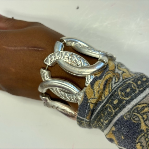 Silver Abstract Bracelet - Picture 3 of 6